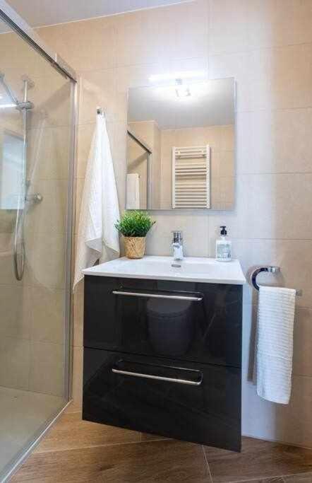 Coimbra Etxea Precioso Piso Recien Estrenado Apartment Bermeo Exterior foto
